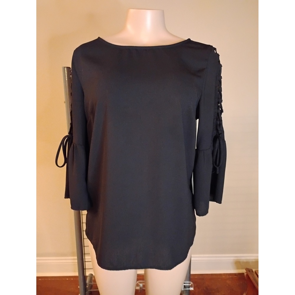 Time and Tru Womens Black Lace Up Bell Sleeve Blouse Top Medium‎ 8-10 Solid Boho